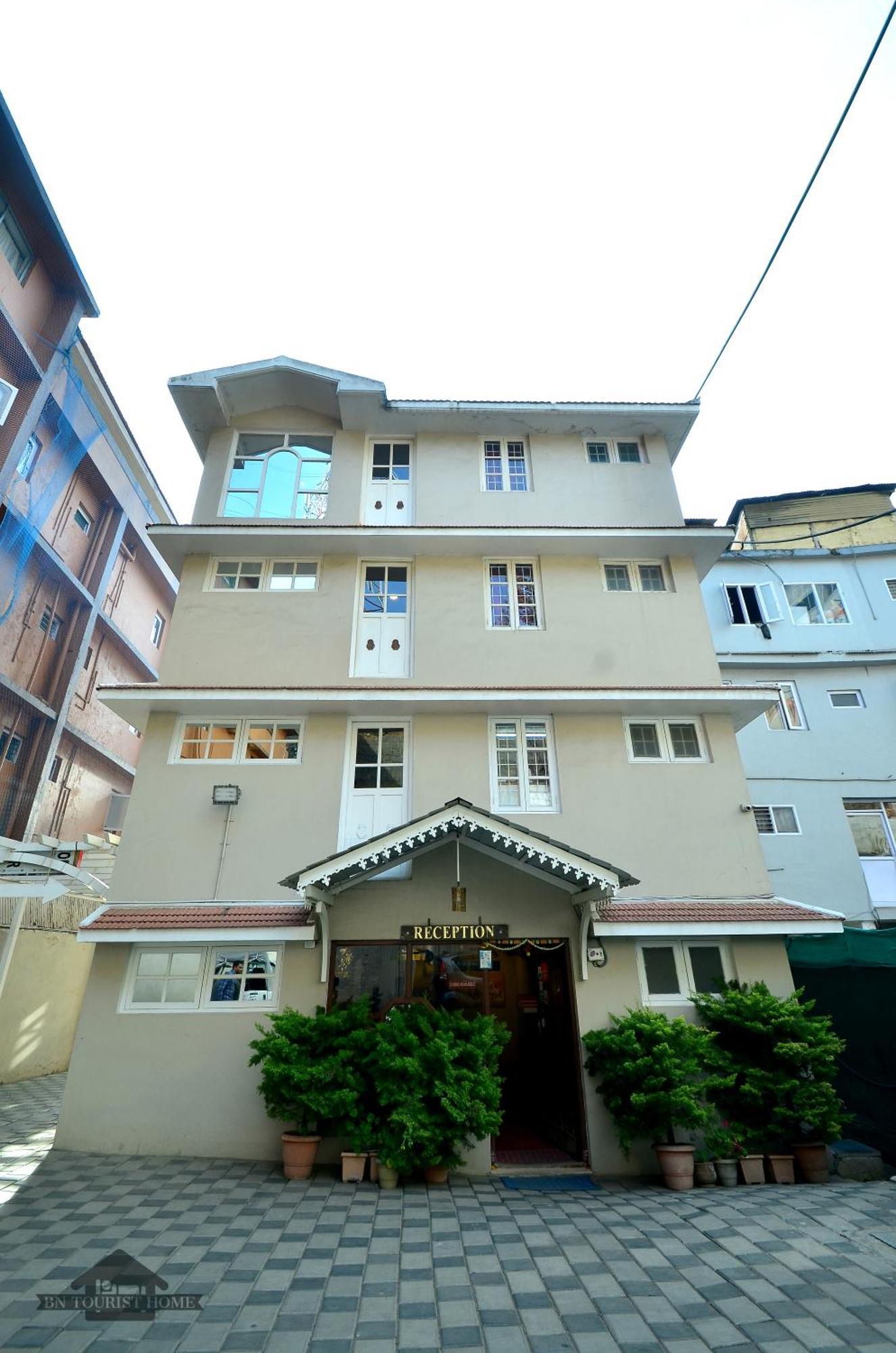 Bn Tourist Home 우티 외부 사진